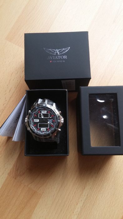 Relógio Cronografo da marca Aviator (Fseries)