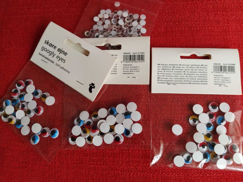 Conj. 4 Pack of Movable-Eye Stickers for Activities64752034314114121