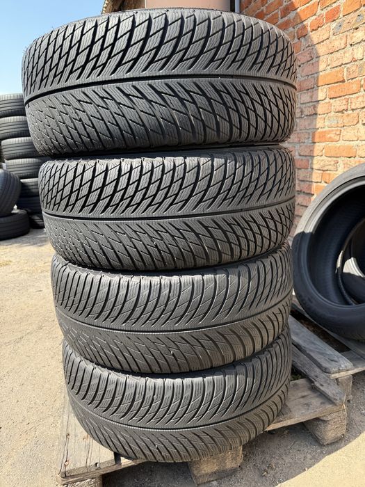 225/45 R18 Michelin Pilot Alpin 5 /Іспанія/4шт./зима/