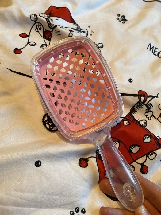 Nowa szczotka do wlosow