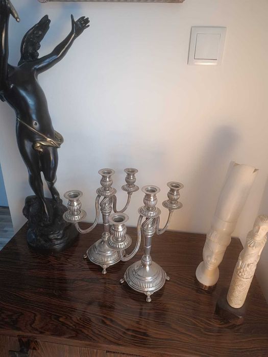 Par de candelabros em prata - cupido em bronze - esculturas africanas