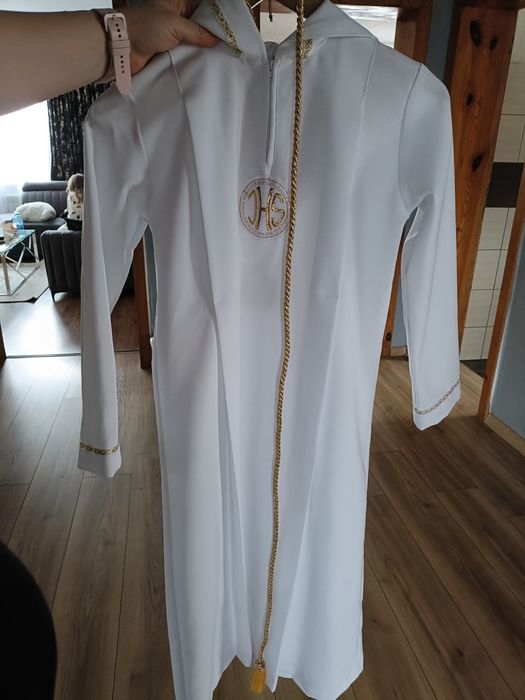 Alba na chłopca z kapturem