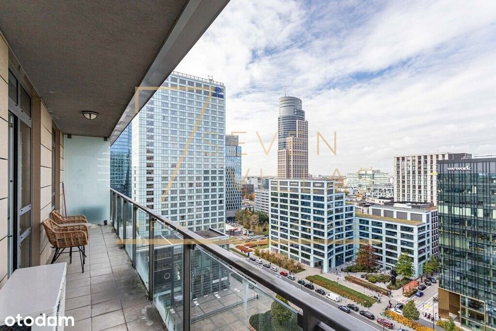 Apartament z tarasem w Platinum Towers