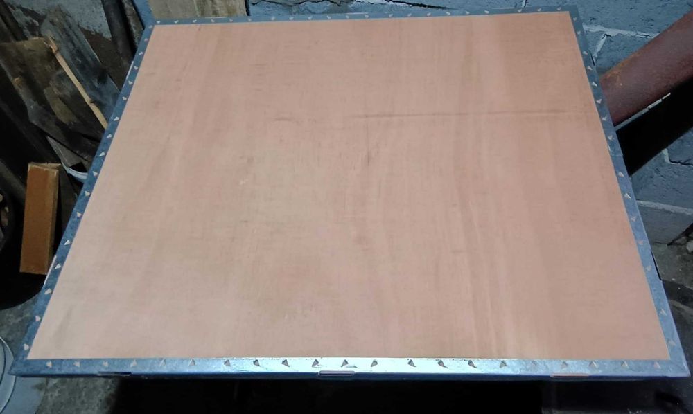 Sprzedam sklejki formatki  90cm x 70 cm oraz 75cm x 62cm