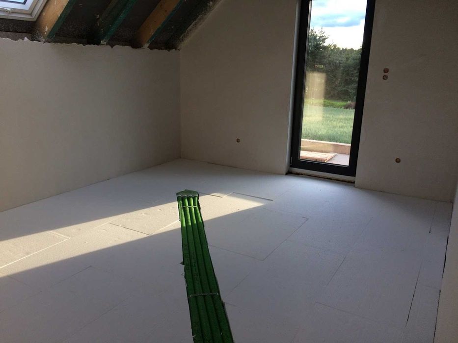 Posadzki anhydytowe, wylewki anhydytowe na ogrzedwanie podlogowe.