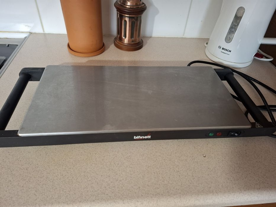 Podgrzewacz potraw Bifinett KH1610