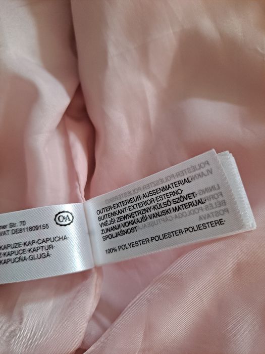 Kurteczka zimowa wraz z czapeczka c&a