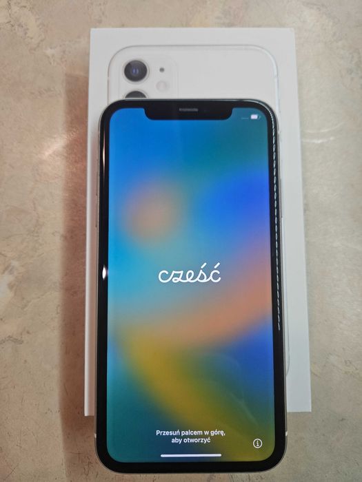 Sprzedam IPhone - stan bardzo dobry