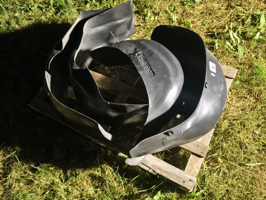 Części Fiat 125p, dużo nowych