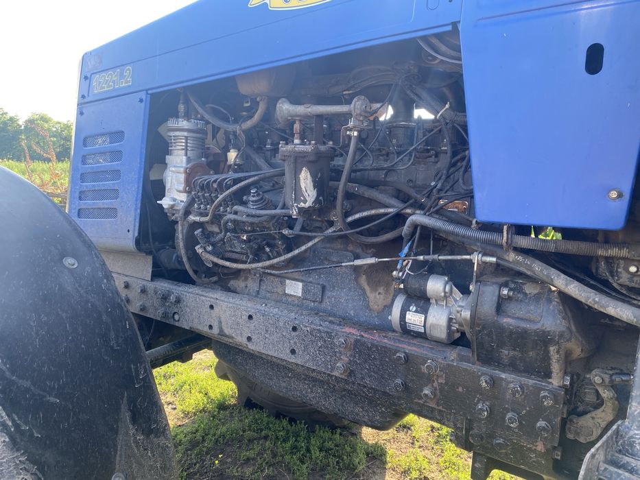 Продам трактор мтз 1221/2