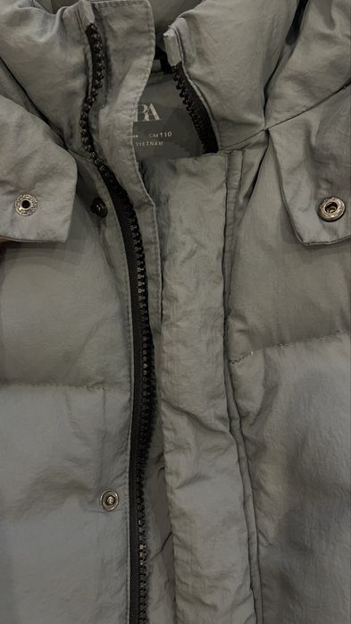 Зимова куртка zara 4-5 років 110 розмір