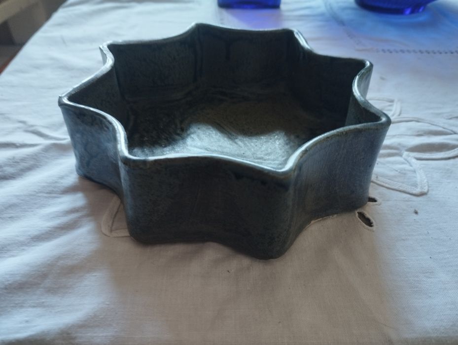 Ceramiczny pojemnik na różne rzeczy