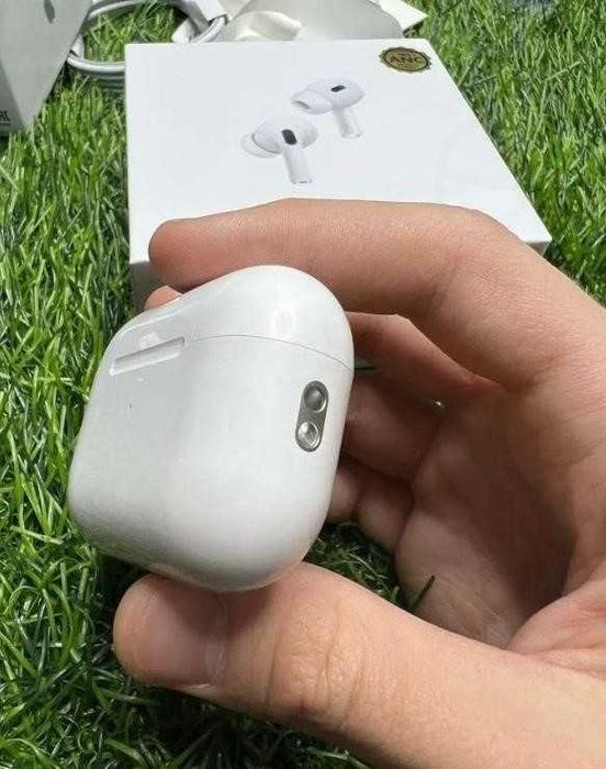 РОЗПРОДАЖ! Безпровідні навушники Airpods pro 2-го покоління + чохол на кейс!