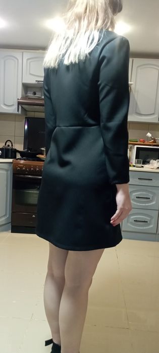 Плаття чорне на замочку