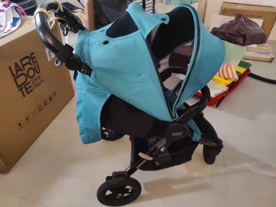 Trio (ovo + carrinho + alcofa) Britax-Roemer como novo com acessórios