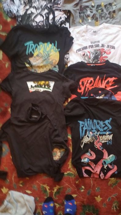 Spodnie i t-shirts