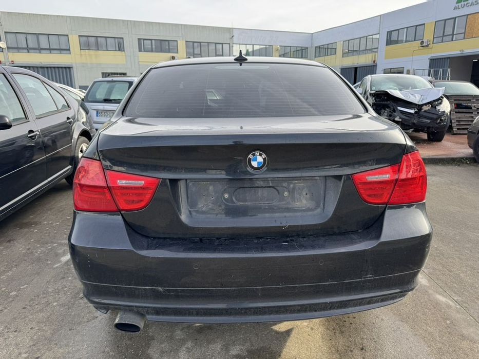 Bmw E90 320D para peças