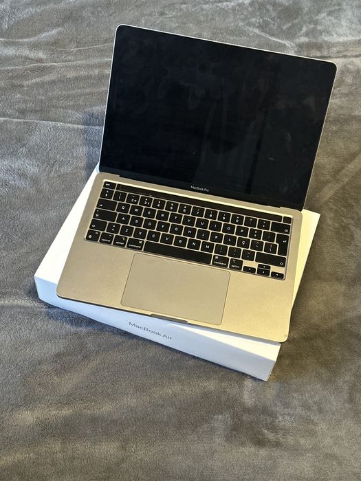 Apple macbook pro440460660242524161