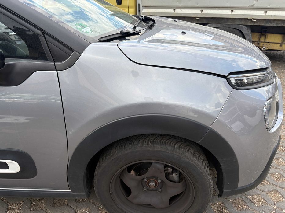 Citroen C3 III błotnik prawy przód KCAC