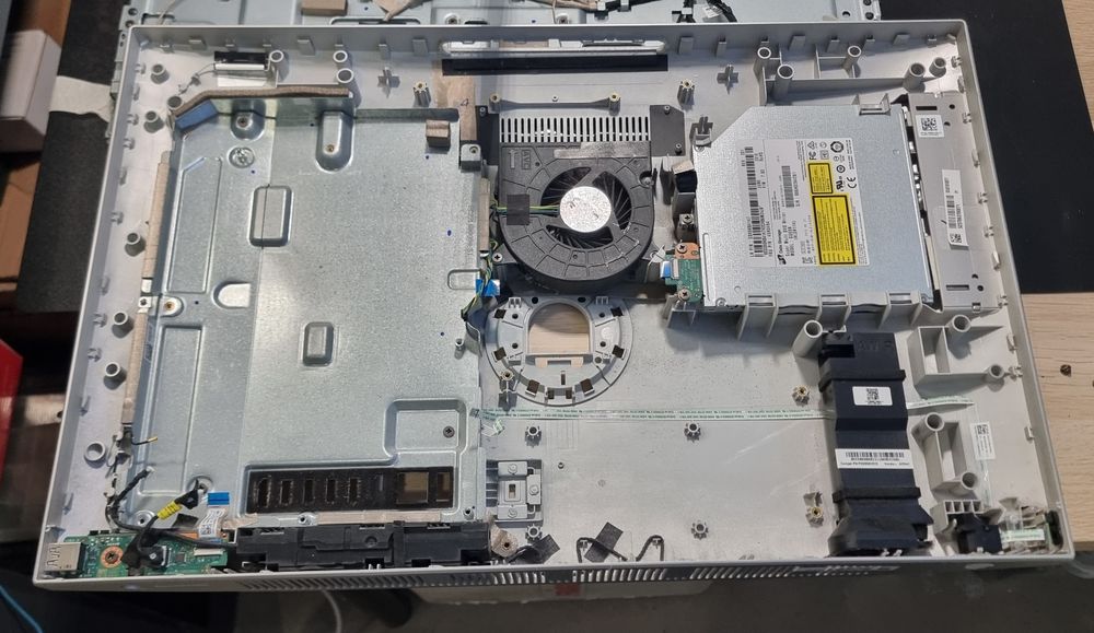 Lenovo Ideacentre AIO peças