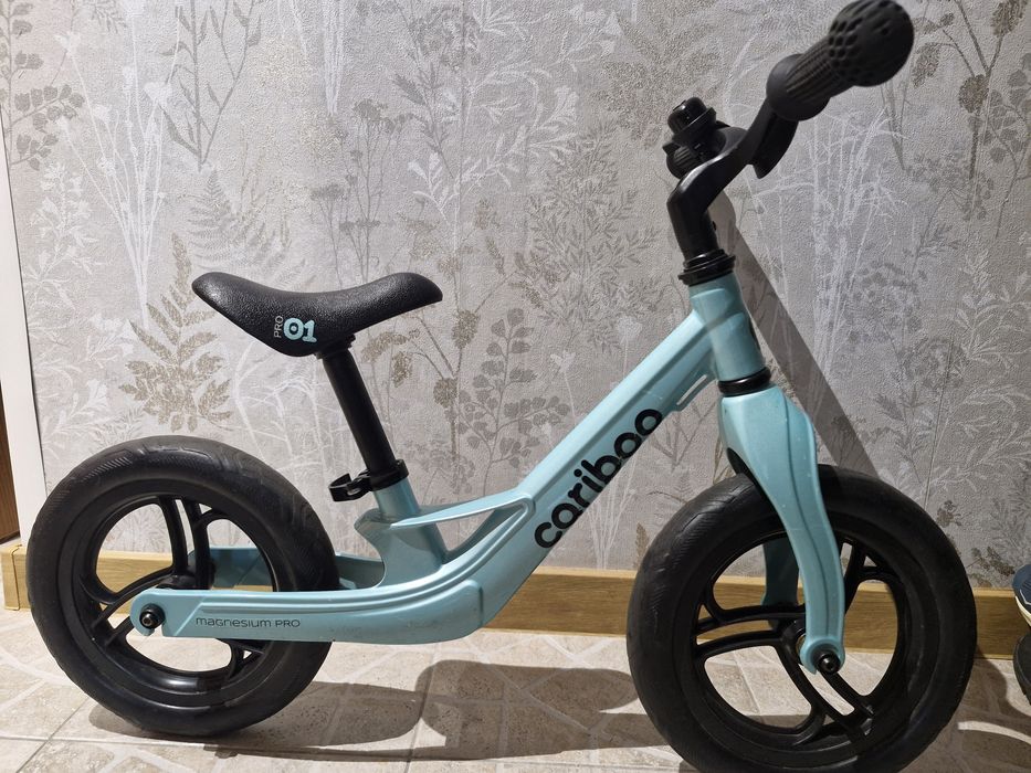 Rowerek biegowy Cariboo Magnesium Pro
