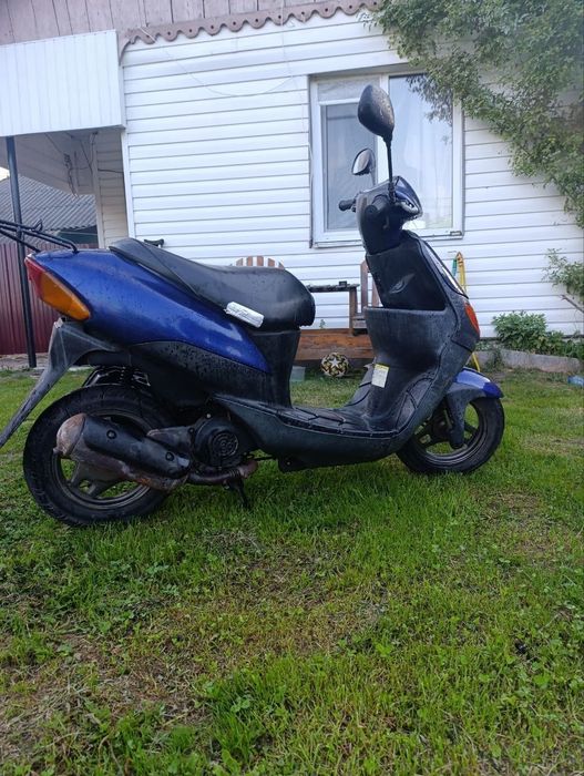 Продам скутер Suzuki lets 1
