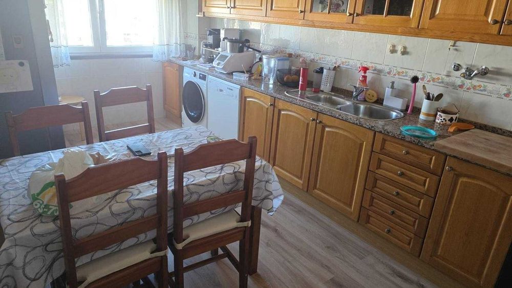 Apartamento t2 convertido em t3