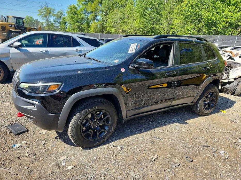 Jeep Cherokee Trailhawk 2023