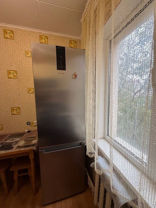 Сдам 1 кв Семёна Палия 60.