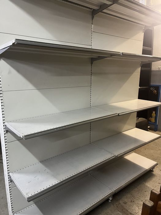 Estante composta por 2 modulos com a largura de 2.03mt