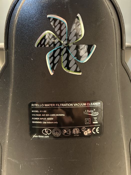 Aspirador Ritello R1-SE Filtraçao por Água - 1000W