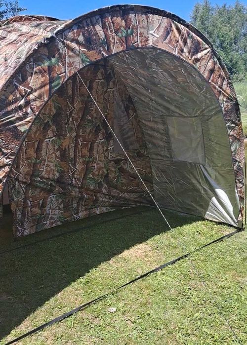 Продам тунельну палатку