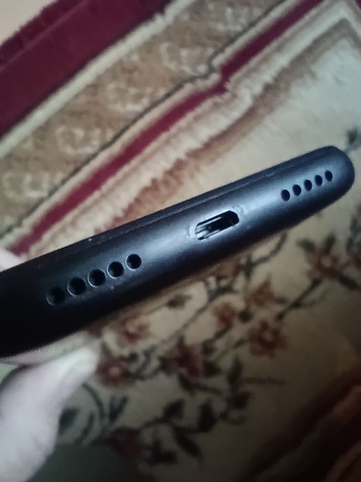 Цена 550 грн с учётом ОЛХ доставки.Продам Redmi 7A под восстановление