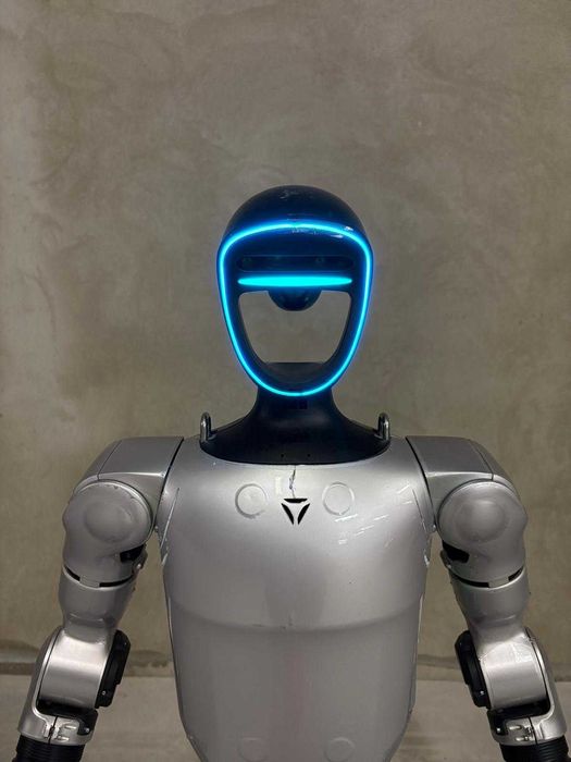 Unitree G1 Basic - Humanoid
