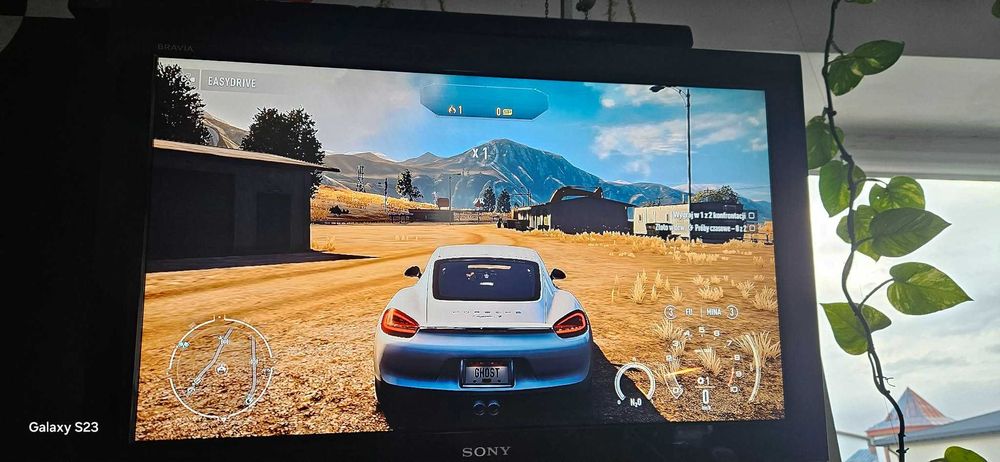 Sony 32' LCD do powieszenia (KDL-32V5610)