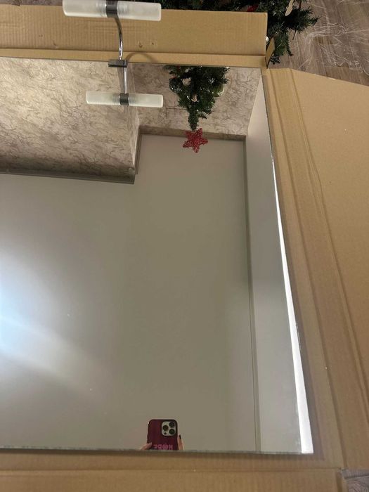 Espelho de Parede com Iluminação Integrada (80x68 cm)