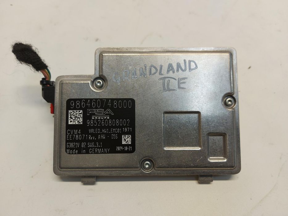 Opel grandland ii kamera asystent pasa przód 9864607480