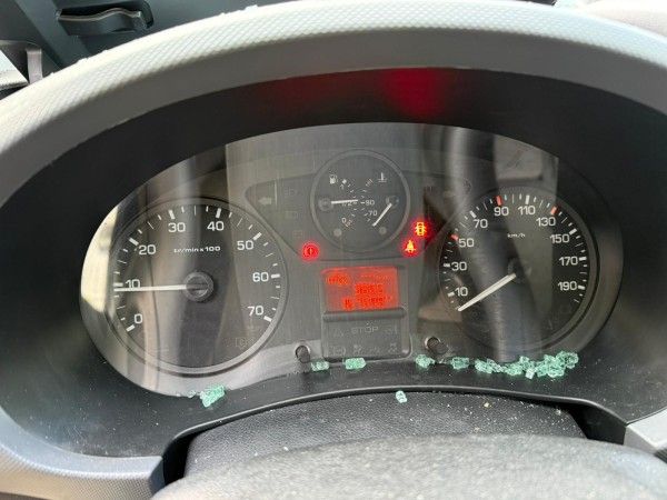 Para peças PEUGEOT Partner II