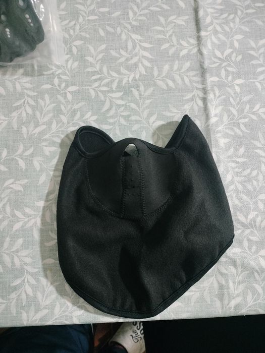 Luvas com proteção (Novas com oferta)