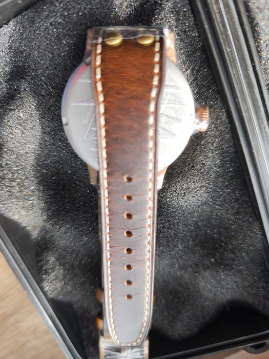 Relógio Hruodland Bronze Flieger (Suíço Sellita SW200) – NOVO em Plásticos
