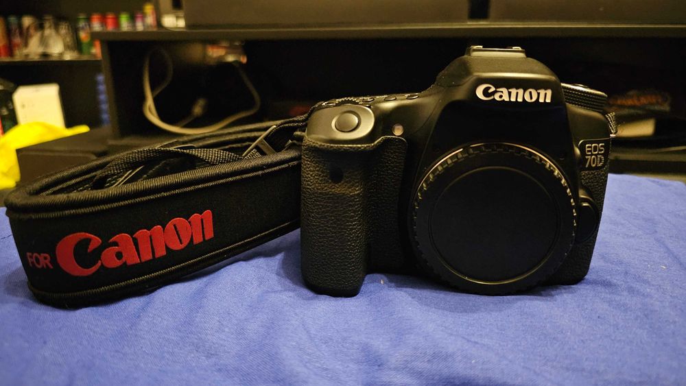 Canon 70D + Sigma 17-50mm 2.8 e vários extras