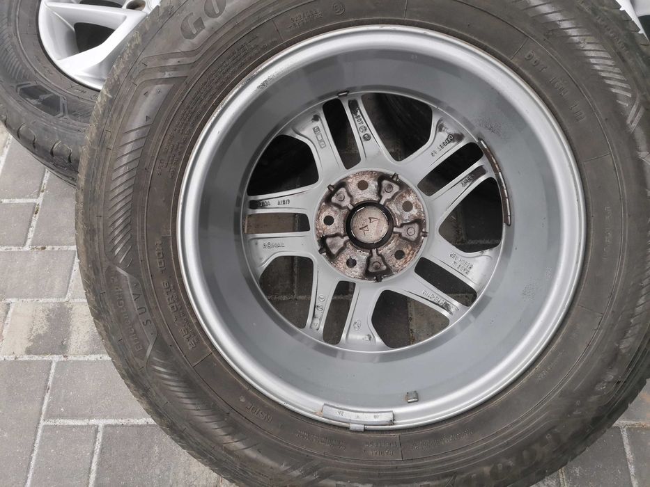 Felgi HYUNDAI Tucson ix35 i30 i40  6,5Jx16H2 5x114,3 ET45 TPMS