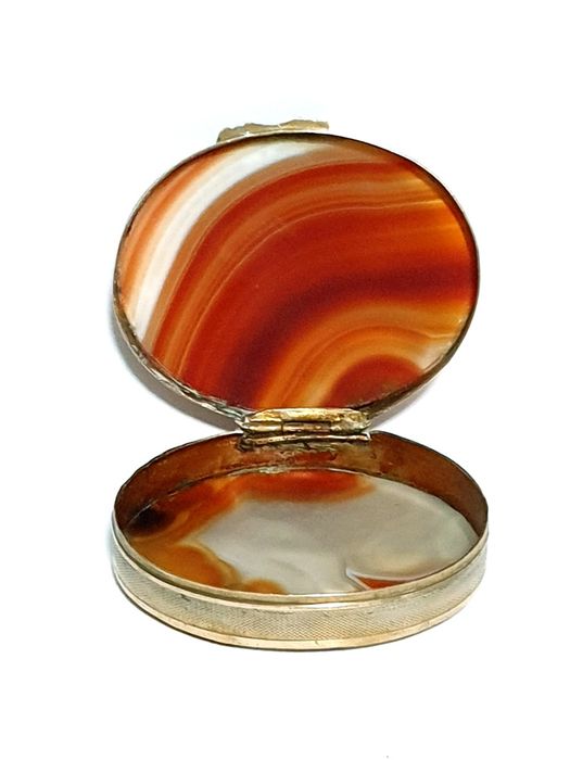 Lindissima antiga caixa de rapé / snuff box Napoleão com pedras Ágata