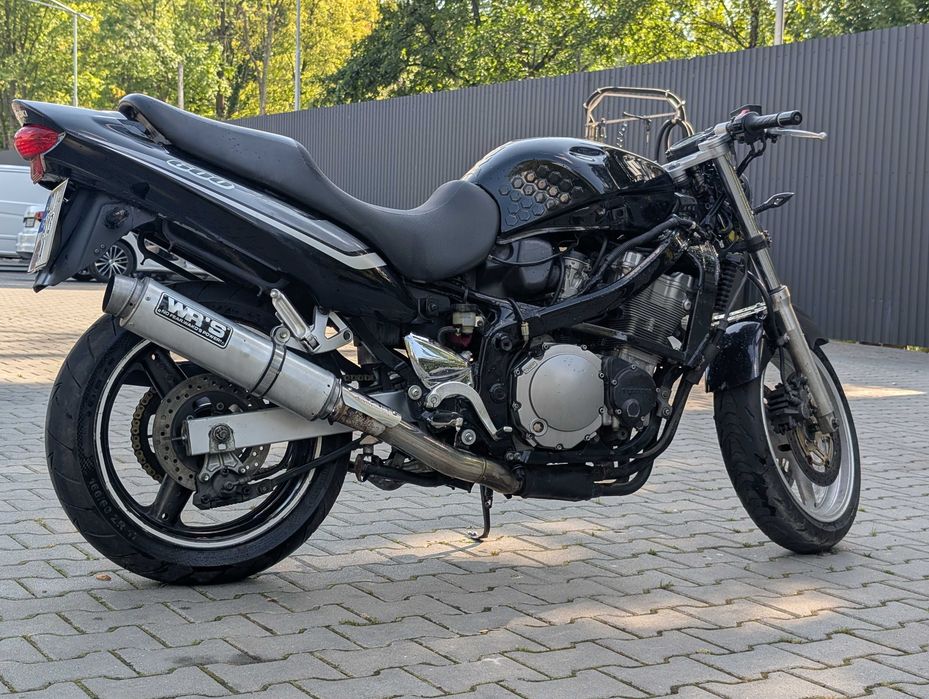 Suzuki katana GSX600F 2006