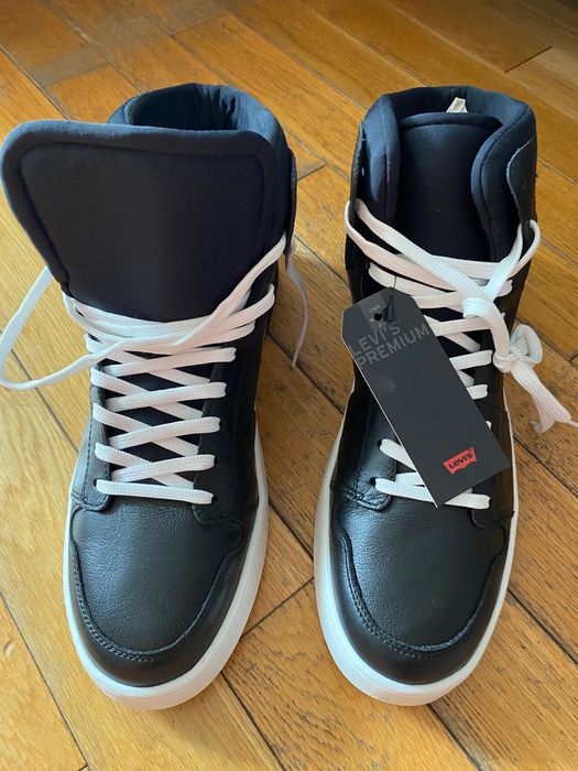 Buty skórzane Levis czarne