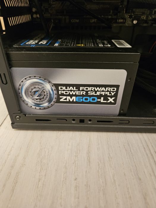 Komputer stacjonarny