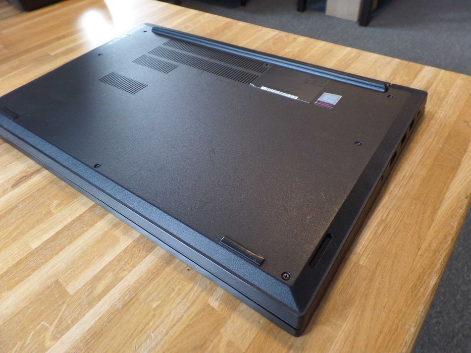 Lenovo ThinkPad E15 i5 SSD 1256 GB ram 16 GB win 11 laptop notebook