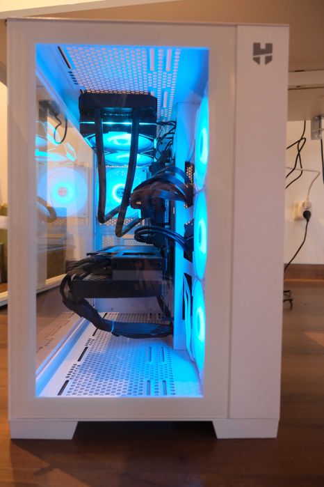 PC Gaming AMD Ryzen 9 7900X/32GB/1TB SSD/RTX 4080 SUPER