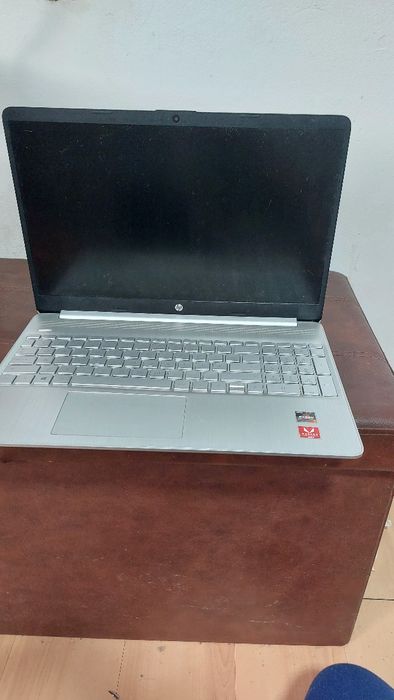 Portatil hp 15s-eq0012np ryzen 7 3700u with radeon vega mobile gfx