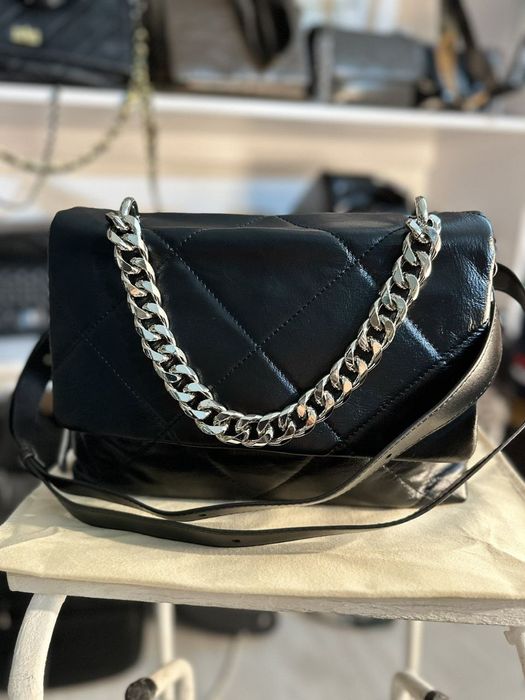 Кожаная сумочка Шанель